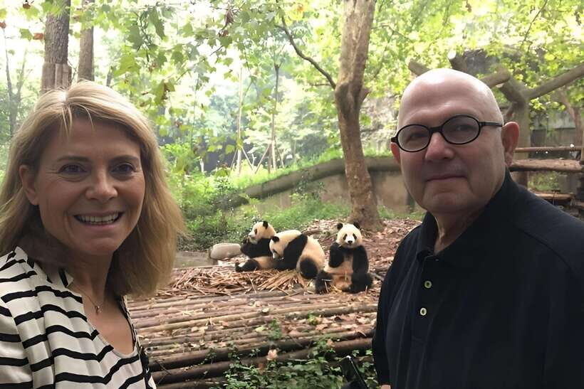 private Chengdu highlights tour with Panda Breeding Base - Practical Details and Tips