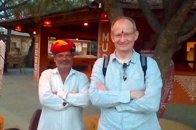 Private Day Tour of Jaipur with a Guide and Including Lunch - Authentic Experiences and Genuine Insights