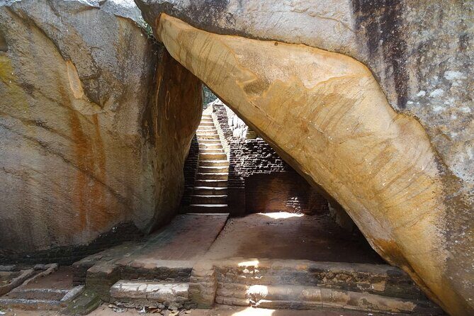 Private Day Tour to Sigiriya, Dambulla & Pidurangala Rock - Practical Details and What You Can Expect