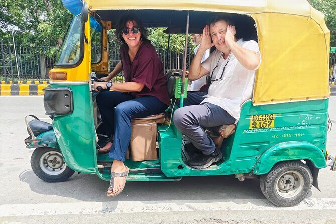 Private Full Day Tour of Old and New Delhi with Rickshaw Ride - Practical Tips for Travelers