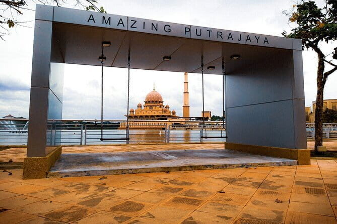 Private Kuala Lumpur City Tour Including Putrajaya & Batu Caves - Who This Tour Is Best For