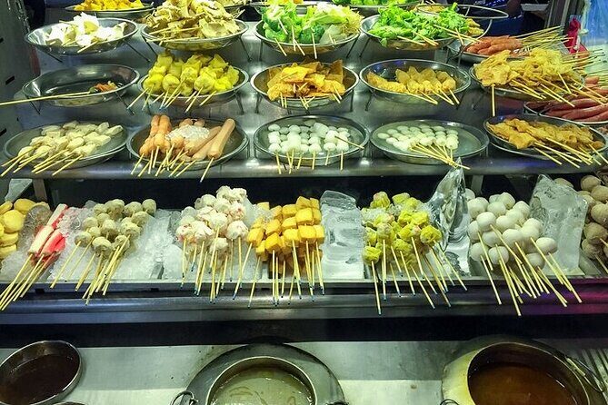 Private Kuala Lumpur Street Food Tour with Local Guide - Practical Details & Considerations