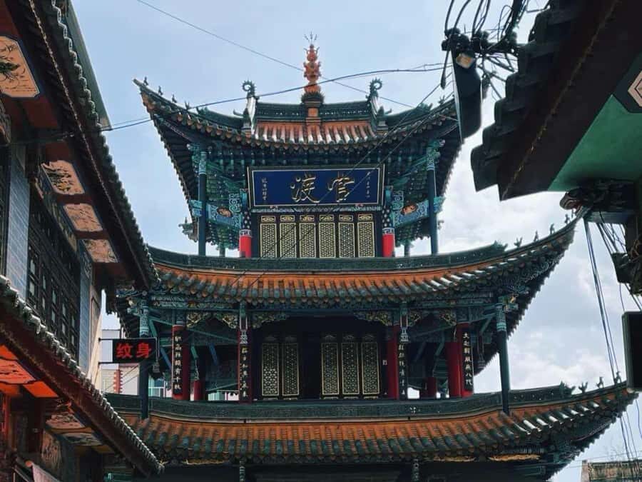 Private Kunming Day Tour: Old Town & Heritage Crafts - Detailed Breakdown of the Itinerary