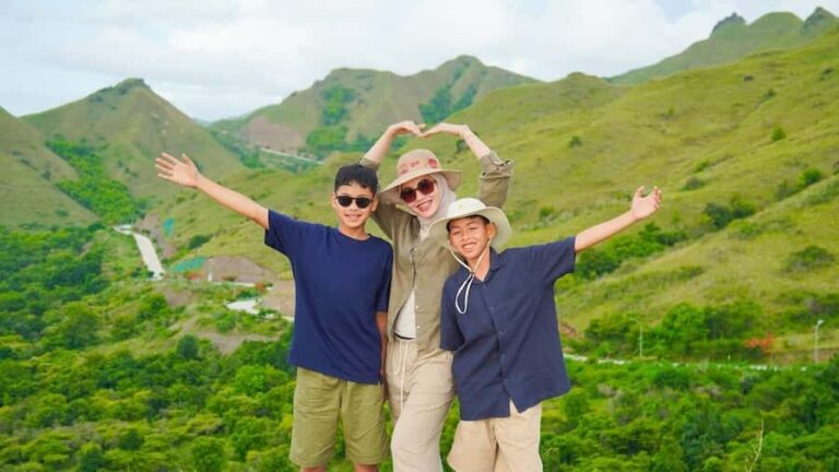 Private Labuan Bajo City Tour: Rangko Cave & Silvia Hill - Transportation and Overall Value