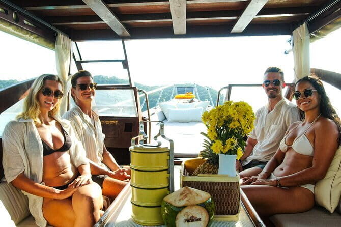 Private Pig Island & Koh Taen Luxury Longtail Tour - What’s Included and Not