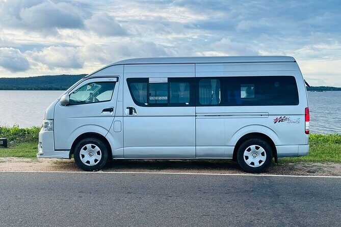 Private Round Tour in Sri Lanka with Vehicle - Who Would Love This Tour?