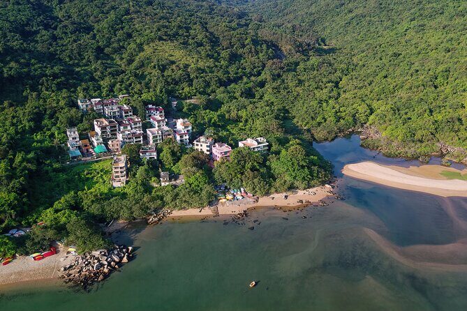 Private Shore Tour: Sai Kung Kayaking & Beach Adventure - What Makes This Tour Stand Out?