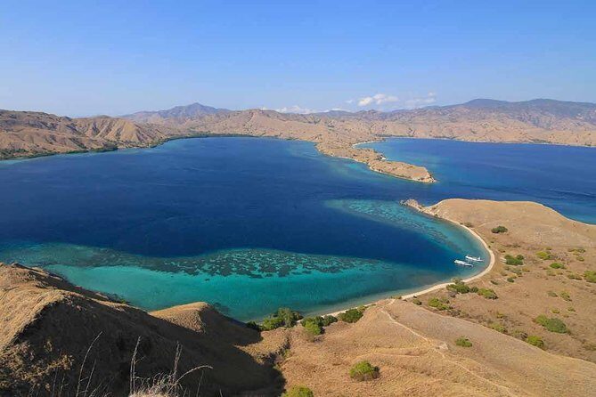 Private tour 4 days 3 nights Komodo on boat, waterfall and Rangko cave - The Value in the Experience