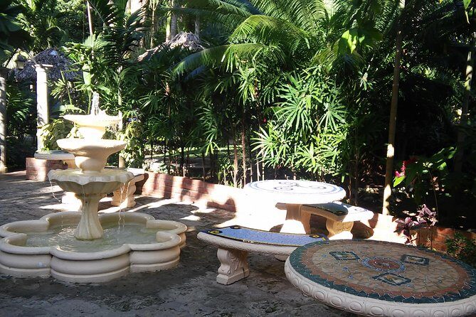 Private Tour From Ocho Rios To Konoko Falls And Garden and Shopping - Practical Tips for Your Visit