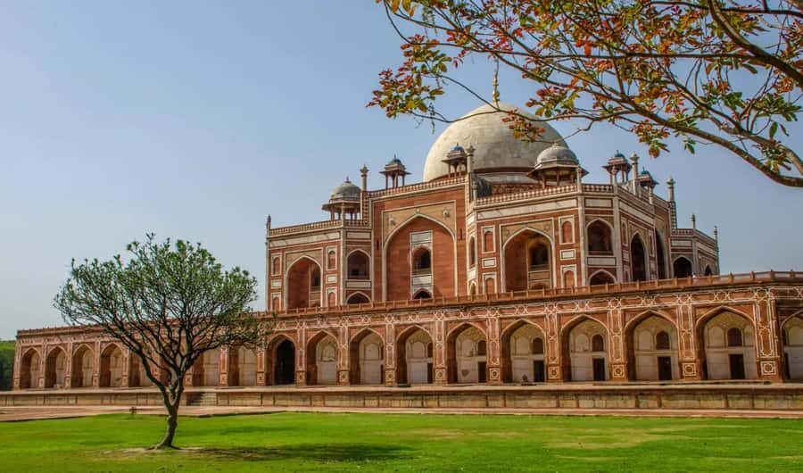 Private Tour of Old and New Delhi Full-Day or Half-Day - Transition to New Delhi: Modern Marvels