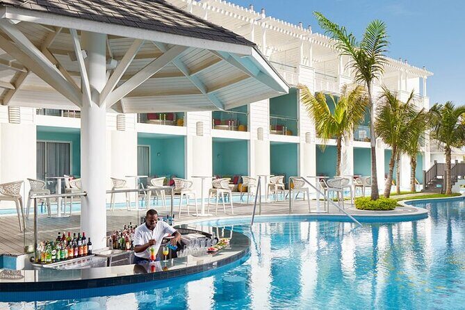 Private Transportation from Montego Bay Airport to Negril hotels - Why This Transfer Offers Great Value