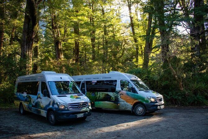 Queenstown to Te Anau via Milford Sound inc Cruise & Lunch - Lake Wakatipu & Devils Staircase: The First Photo Ops