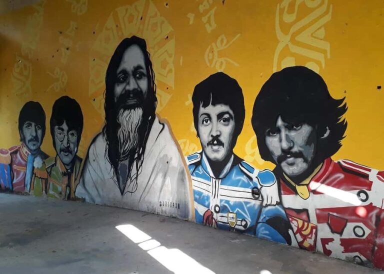 Rishikesh: Beatles Ashram Guided Tour along the Ganges - Practical Tips for Your Tour