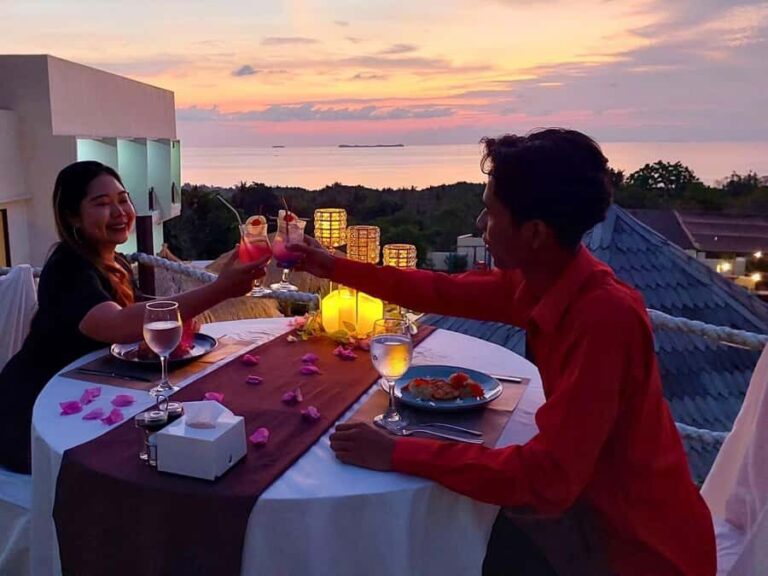 Romantic dinner - The Location and Accessibility