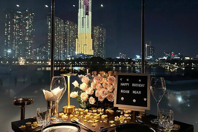 Romantic Honeymoon Dinner Tour With Sightseeing Cruise On River - Why We Like This Experience