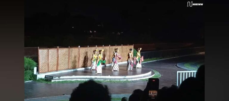 Sacred Stones & Dance: Borobudur, Ratu Boko, Ramayana - Ratu Boko Palace: An Overlook into Royal Life