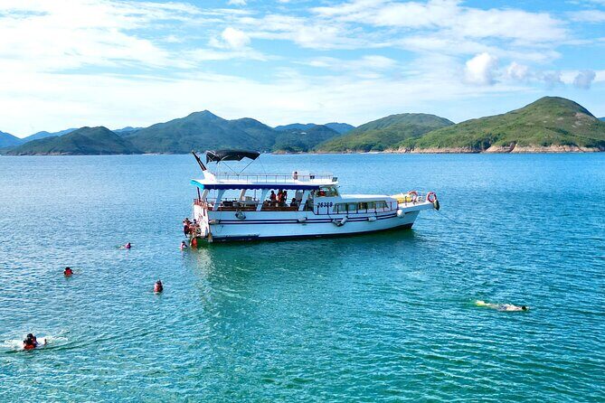Sai Kung Beach Snorkelling and Island Hopping Yacht Tour - Why This Tour Is a Great Choice
