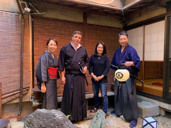 Samourai Show, Japanese Cooking Class or Touring in Asakusa! - The Experience Environment and Group Dynamics  