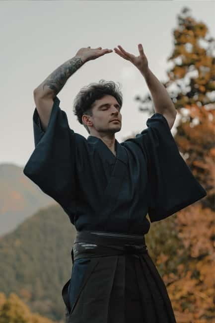 Samurai Swordsmanship and Sound Meditation in nature - Practical Considerations and Tips