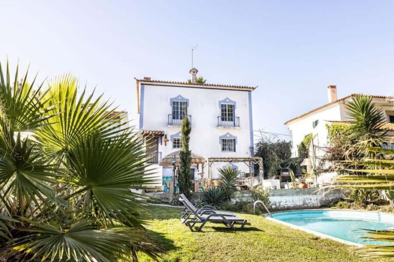 Santa Cruz: Portugal Surf House & Camp - Location and Accessibility