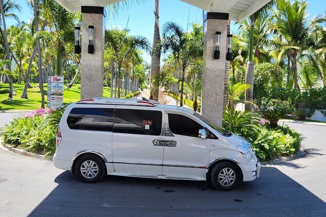 Santo Domingo Airport and Iberostar Bavaro Private Transfer - Day of the Transfer
