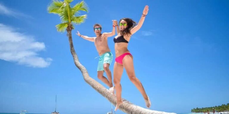 Saona Exclusive Catamaran Small Group Experience - Detailed Breakdown of the Itinerary