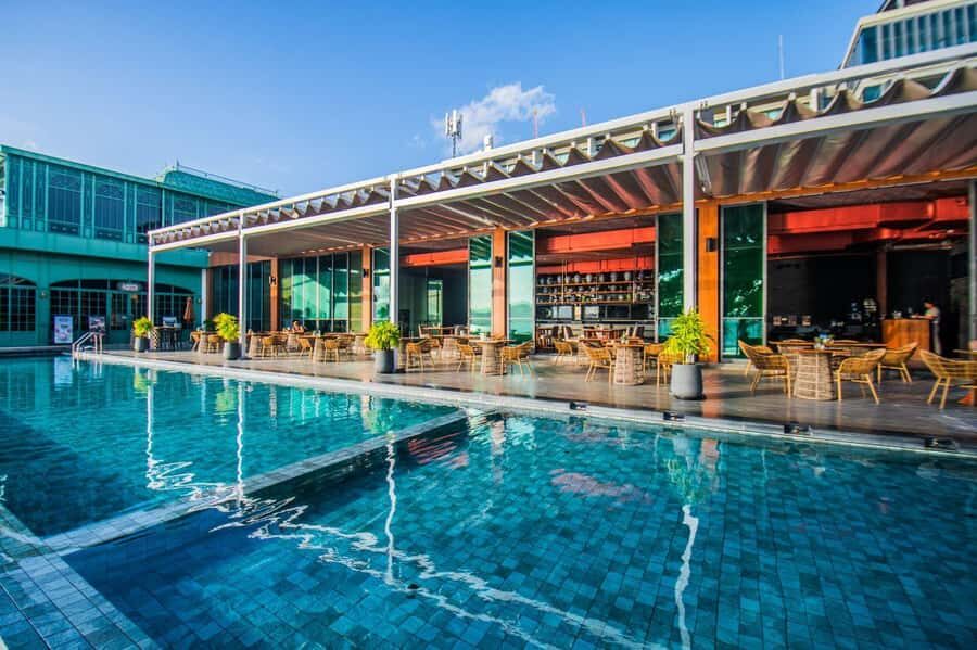 Seafood Platter at My Beach Resort - What to Expect from the Seafood Platter Experience