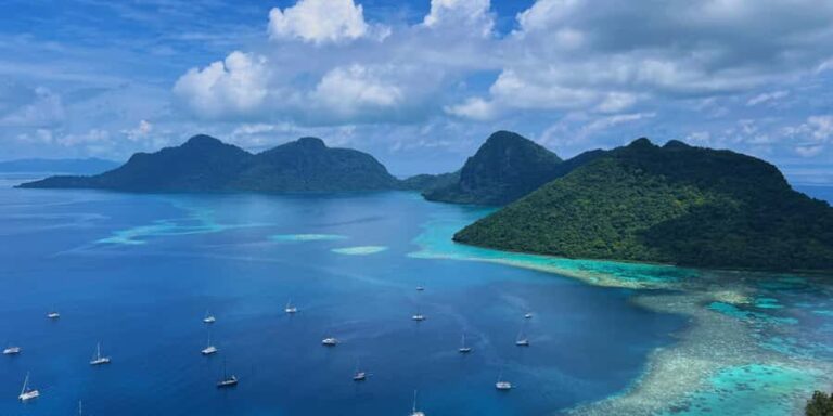 Semporna : Bohey Dulang Hike, Snorkel & 3-Island Tour - An Overview of the Tour