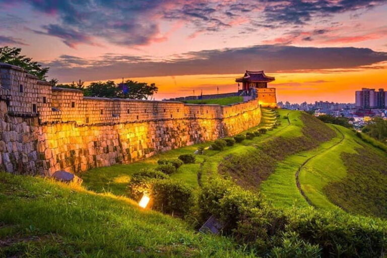 Seoul: Suwon Hwaseong & Waujeongsa & Starfield Heritage Tour - The Itinerary in Detail