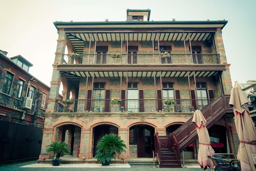 Shanghai: Heritage and Jewish Town Half-Day Walking Tour - An Overview of the Experience