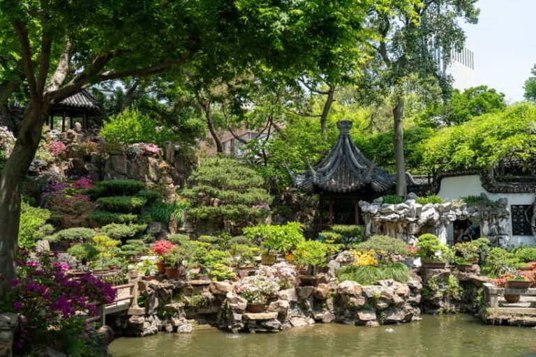 Shanghai: Yuyuan, City God Temple Old City Tour-Tip Based - Who Will Love This Tour?