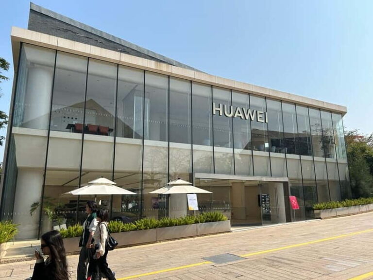 Shenzhen: DJI Flagship Store, Huaqiangbei & Lianhua Tour - Practical Details and Experience Breakdown