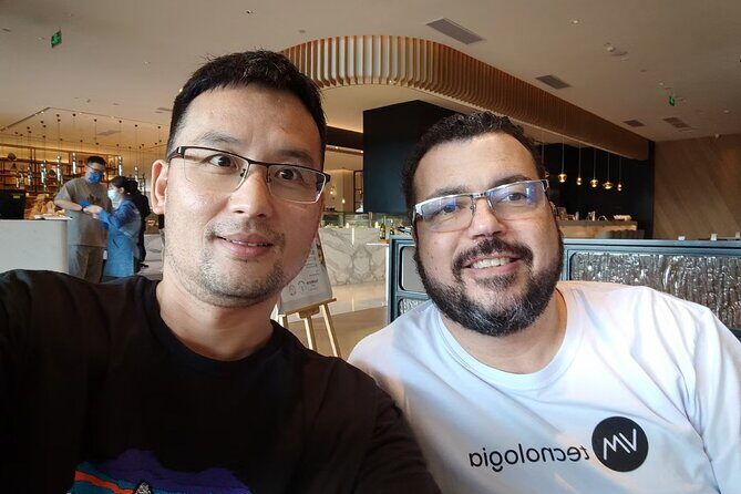 Shenzhen Private Day Tour with Car Service Tech+Culture+Shopping - Tech and Shopping Specialties