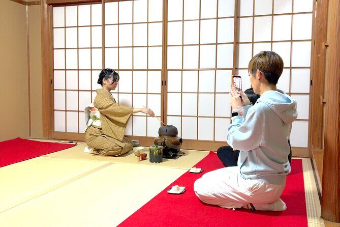 Shibuya Authentic Tea Ceremony with experienced instructor - The Setting: A Peaceful Escape in Shibuya