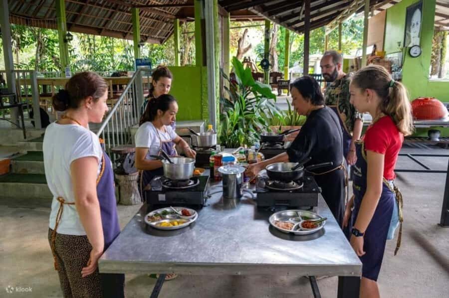 Siargao: Interactive Lacal Filipino Cooking Class with Meal - Why This Class Offers Great Value