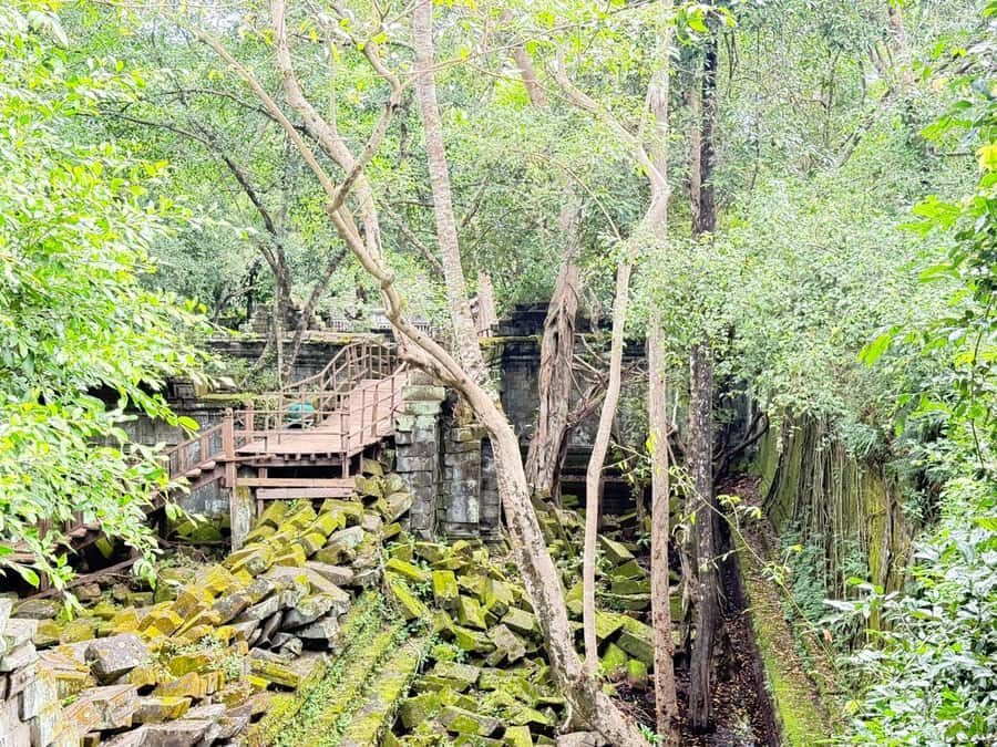 Siem Reap: 3-Day Angkor Wat, Temples, and Sunrise Tour - Transportation, Timing, and Group Dynamics