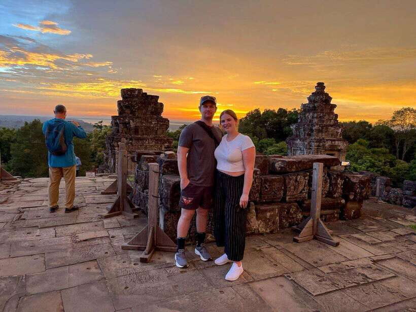 Siem Reap: Angkor Wat Small-Group Day Tour and Sunset - Why This Tour Offers Great Value
