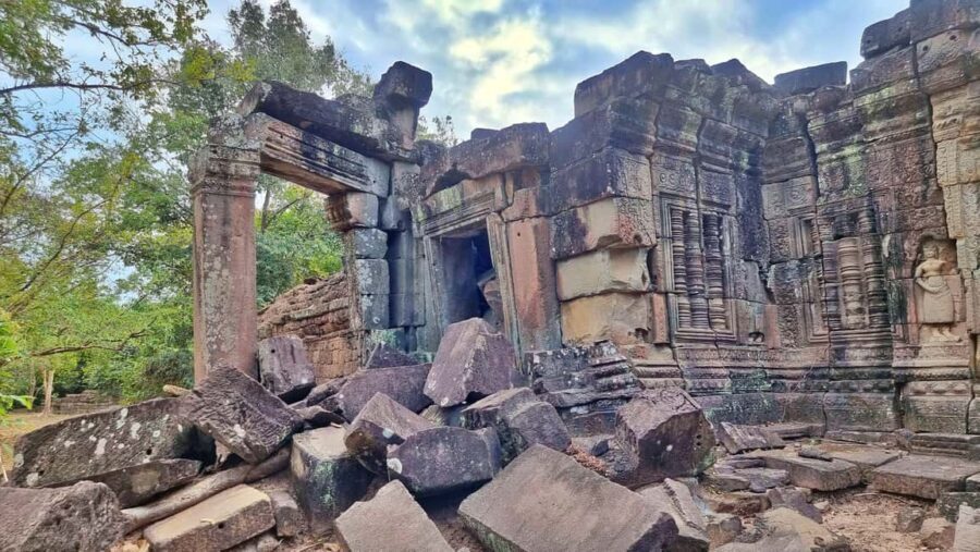 Siem Reap: Private Mystery Temple Countryside Tour By Jeep - Who Will Love This Tour?