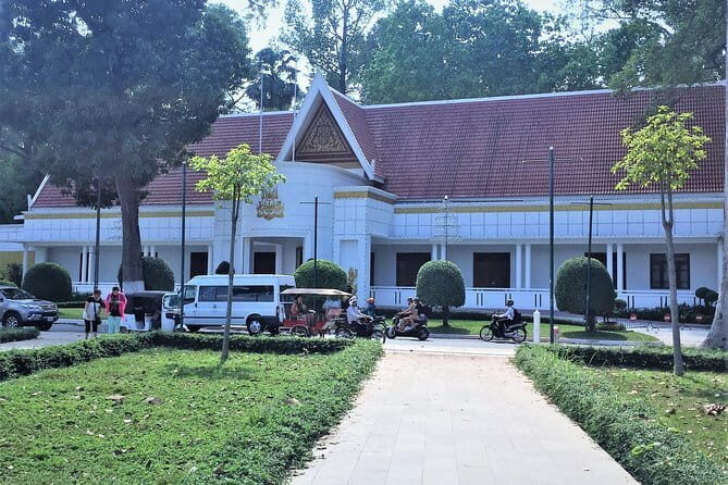 Siem Reap Private Sunset City Tour - Who Is This Tour Best For?