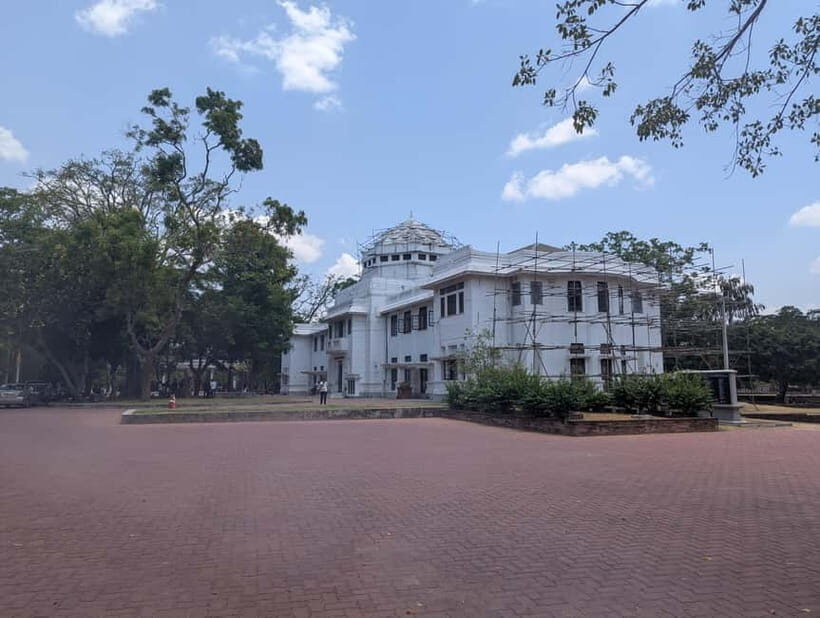 Sigiriya: Anuradhapura Guided Day Trip - Who Should Consider This Tour?