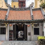 Signature Urban Night Tour: Sunset Street Food in Singapore - Strolling Through Clifford Pier and Cavanagh Bridge