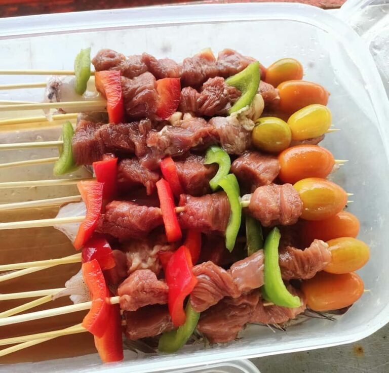 Sihanoukville: Wat Krom, Beach BBQ & Drinks Tour - The Value of the Tour