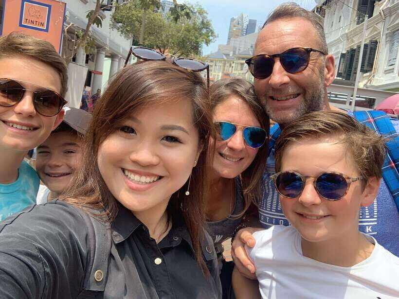 Singapore: Chinatown and Little India Private Walking Tour - Detailed Breakdown of the Itinerary