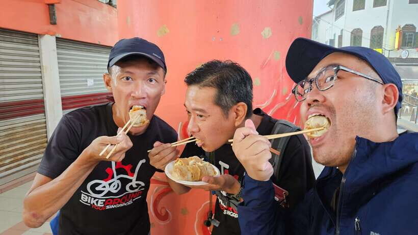 Singapore: Food and Bike Tour - Downtown - A Closer Look at the Itinerary and Experience