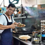 Singapore Food Tour: Eat like a local with 10+ food tastings - Exploring Singapore’s Food Scene: What to Expect