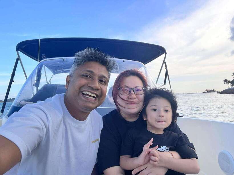 Singapore Speedboat Cruise & Marina Dining Combo - Practicalities and Considerations