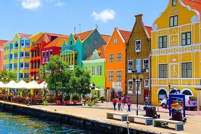 Six traditions-One morning in Curaçao - A Deep Dive into the Experience