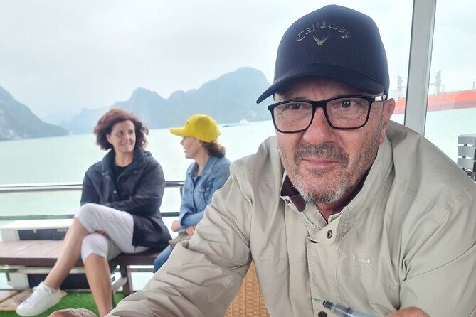 Small Group Full Day Guided Cruise Tour Visit to Halong Bay - Authentic Insights from Reviewers
