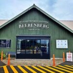 Small Group Tour to Coast, Vales and Hills with Lunch - Stop 1: Glenelg Beach