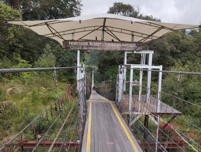 SOUTH BANDUNG CUSTOMIZED TOUR : CIWIDEY/PENGALENGAN - Scenic Highlights and Main Attractions